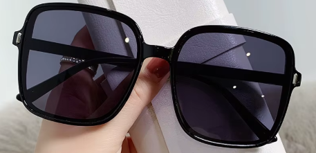 Blouse Shades (Black)
